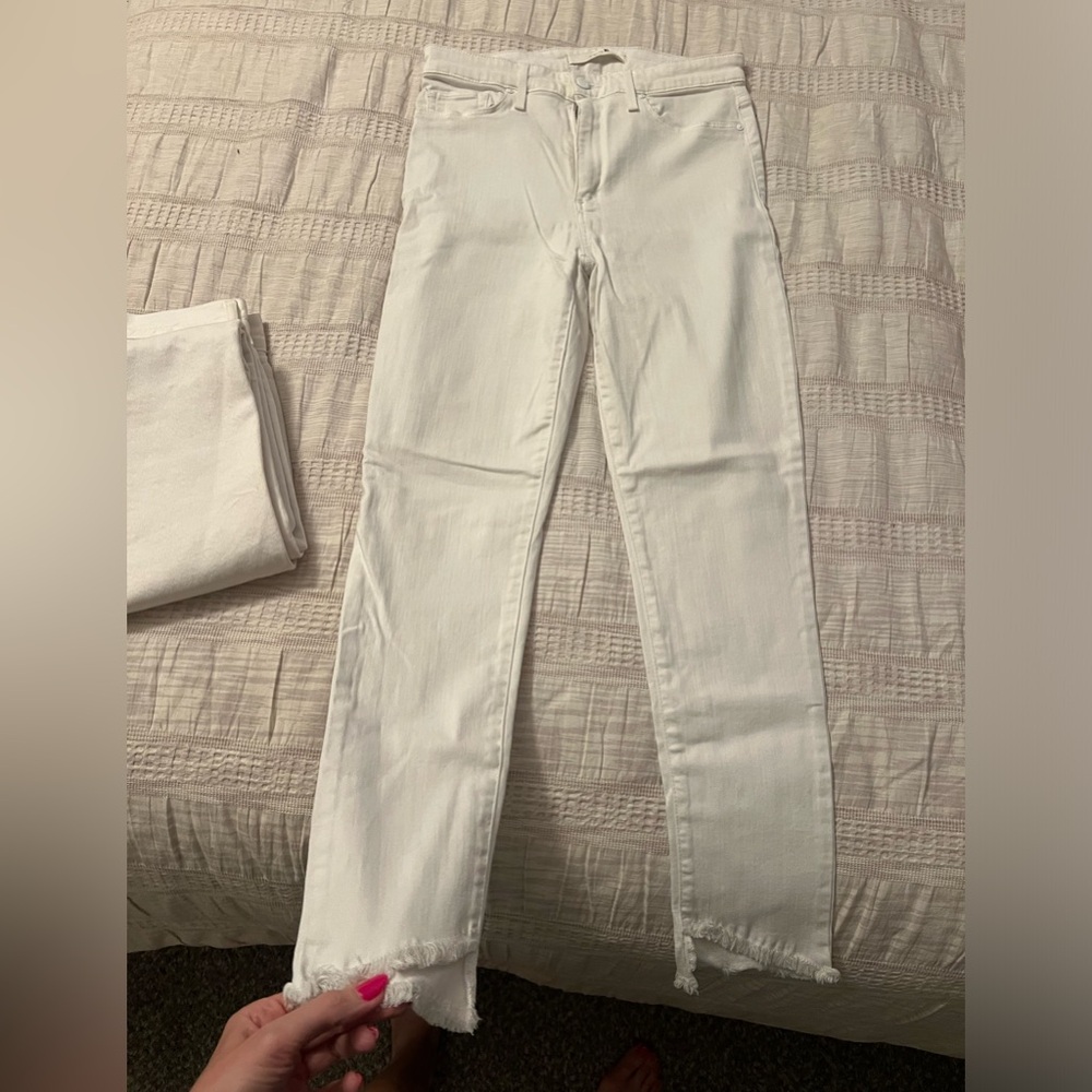 Sz 29 white joes skinny jeans